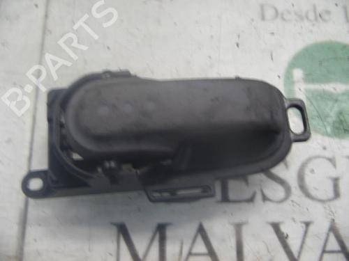 Used Front left interior door handle NISSAN MICRA III (K12) 1.2 16V (65 hp) 3775792