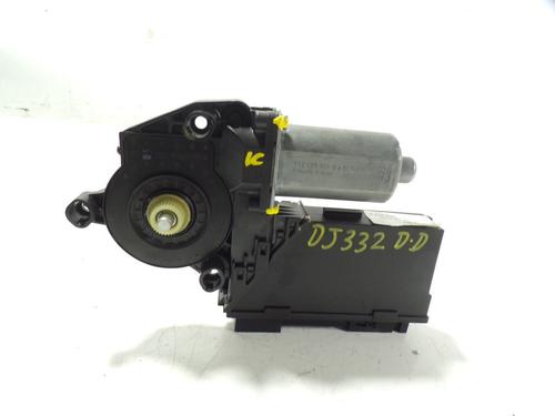 Used Right front window motor Right front window motor PORSCHE CAYENNE (9PA) 3.2 (250 hp) 9810600 9810600