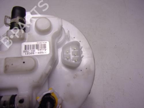 Fuel pump TOYOTA COROLLA Hatchback (_E21_, _EA1_, _EH1_)  | BP15941098M76 