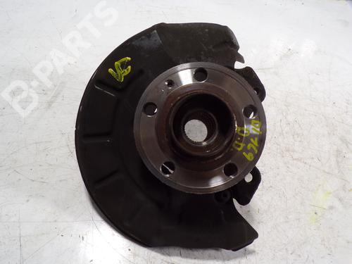 Used Right front steering knuckle Right front steering knuckle AUDI A1 Sportback (8XA, 8XF) 1.6 TDI (90 hp) 8882111 8882111