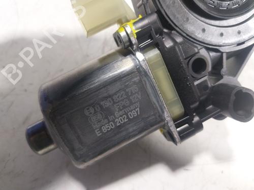 Left front window motor VW GOLF VIII (CD1, DA1)  | BP20146940E21 