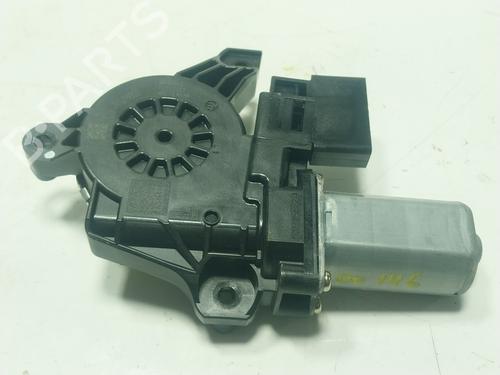 Used Left rear window motor Left rear window motor BMW X1 (U11) sDrive 18 i (136 hp) 19321608 19321608