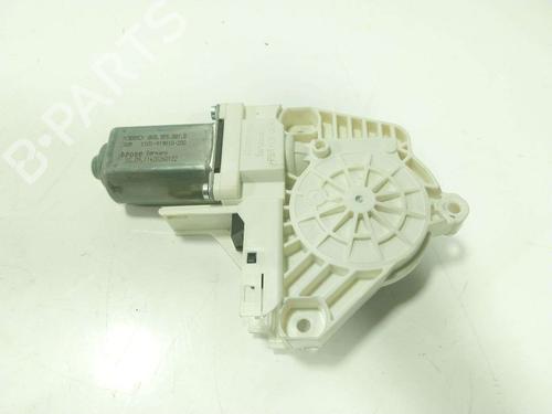 Used Right rear window motor Right rear window motor 39177072 39177072