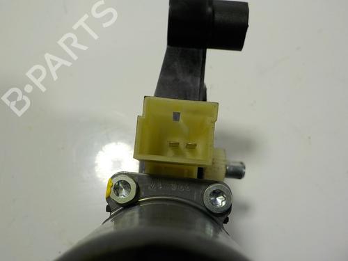 Left front window motor PORSCHE MACAN (95B) 3.0 S | BP12138388E21 