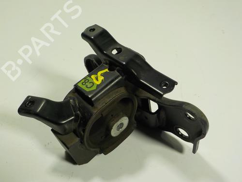 Used Engine mount Engine mount TOYOTA AURIS (_E18_) 1.4 D-4D (NDE180_, NDE180R) (90 hp) 13371872 13371872