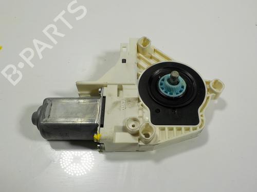 Used Right rear window motor Right rear window motor SEAT ALHAMBRA (710, 711) 2.0 TDI (140 hp) 11826655 11826655