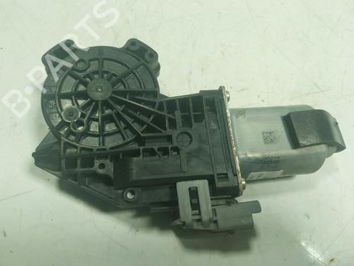 Right front window motor TESLA MODEL S (5YJS) 90D AWD | BP16520503E20 - Image 2