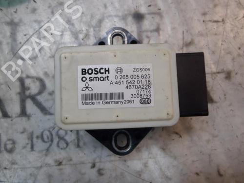 Used Electronic module SMART FORTWO Coupe (451) 1.0 Turbo (451.332) (84 hp) 3816565