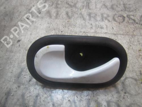 Used Rear left interior door handle Rear left interior door handle RENAULT CLIO III Grandtour (KR0/1_) 1.5 dCi (KR0F) (86 hp) 3838755 3838755