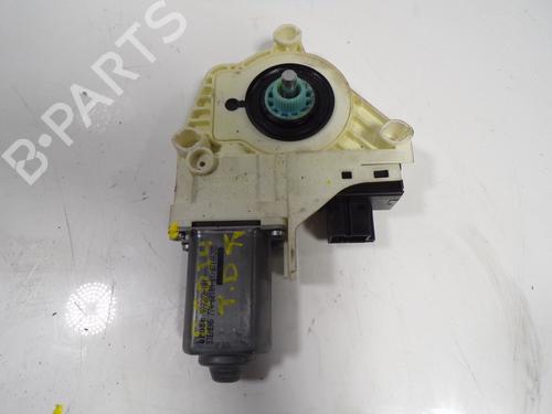 Used Right rear window motor Right rear window motor AUDI Q7 (4LB) 3.0 TDI quattro (240 hp) 7194812 7194812