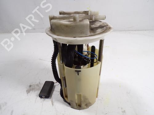 Used Fuel pump Fuel pump 7847157 7847157