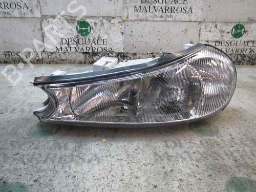 Used Left headlight FORD MONDEO II (BAP) [1996-2000]  3842825