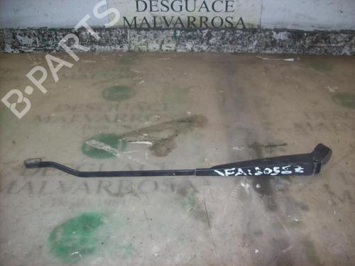 front-wipers-mechanism-nissan-pick-up-d22-1997-3762368 main image