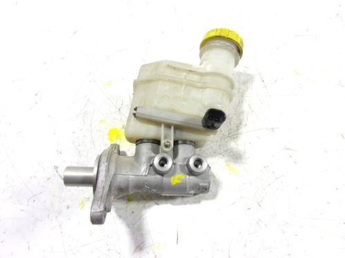 Used Brake master cylinder FIAT 500 (312_) 1.2 (312AXA1A) (69 hp) 10012197