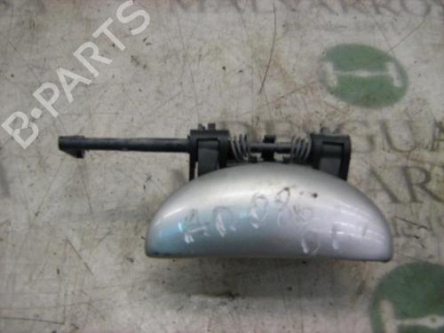 Venstre foran utvendig håndtak PEUGEOT 206 Hatchback (2A/C) 1.4 HDi (69 hp) 3785567