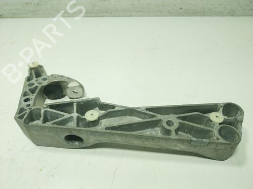 Used Support BMW X5 (G05, F95) xDrive 40 d Mild-Hybrid (352 hp) 29764582
