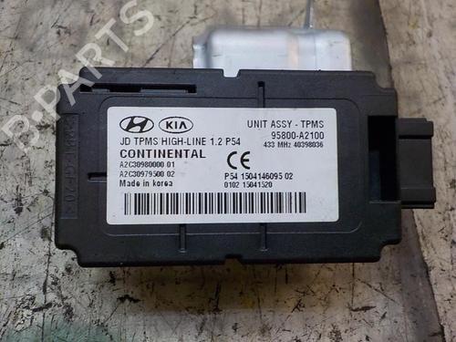 Used Electronic module Electronic module KIA PRO CEE'D (JD) 1.4 CVVT (100 hp) 4006053 4006053