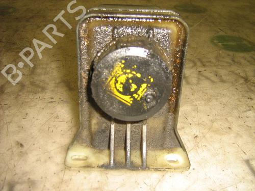 Used Power steering reservoir Power steering reservoir 14295760 14295760