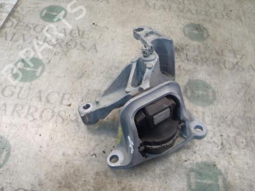 Used Engine mount Engine mount RENAULT MEGANE III Hatchback (BZ0/1_, B3_) 1.5 dCi (106 hp) 9080072 9080072