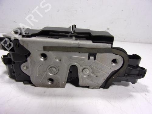 Used Front left lock Front left lock 15835937 15835937