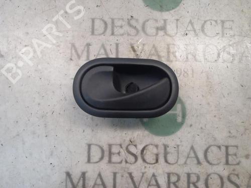 Used Front left interior door handle Front left interior door handle RENAULT CLIO III (BR0/1, CR0/1) 1.4 16V (98 hp) 3807714 3807714