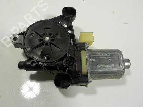 Left front window motor SEAT LEON ST (5F8) 2.0 TDI 4Drive | BP15106420E21 