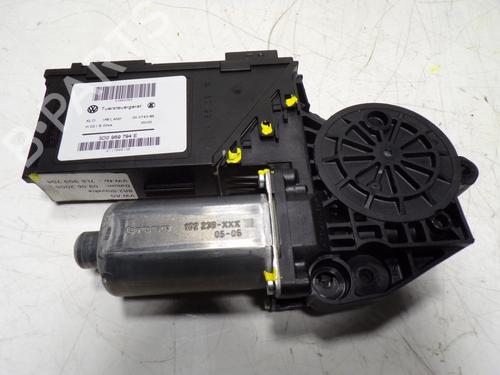 Right rear window motor VW TOUAREG (7LA, 7L6, 7L7) 3.0 V6 TDI | BP10909433E22 