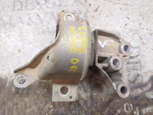 Used Engine mount Engine mount FIAT 500 (312_) 1.2 (312AXA1A) (69 hp) 9080532 9080532