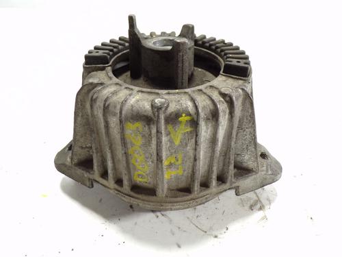 Used Engine mount Engine mount MERCEDES-BENZ E-CLASS (W212) E 220 CDI / BlueTEC (212.001, 212.002) (170 hp) 9083701 9083701