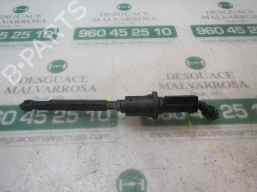 Clutch slave cylinder PEUGEOT 308 I (4A_, 4C_) 1.6 HDi | BP14282796M113 