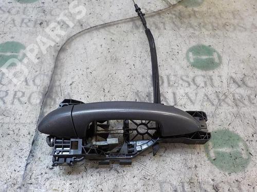 Used Rear left exterior door handle Rear left exterior door handle VW PASSAT B6 (3C2) 2.0 TDI 16V (140 hp) 3852059 3852059