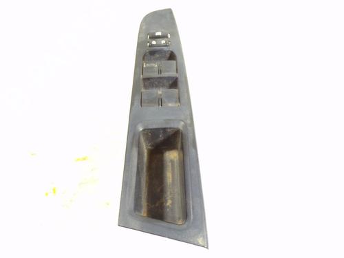 Used Left front window switch Left front window switch TOYOTA YARIS (_P13_) 1.3 (NSP130_, NSP130) (99 hp) 8141962 8141962