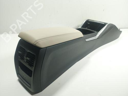Used Armrest / Center console Armrest / Center console BMW 4 Coupe (G22, G82) M 440 i Mild-Hybrid xDrive (387 hp) 24738240 24738240