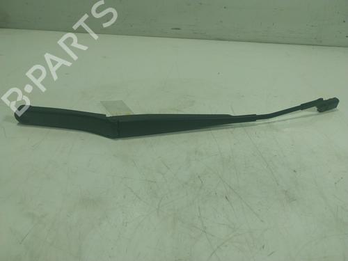 front-wipers-mechanism-seat-ateca-kh7-khp-576955409a03c-2016-16665865 main image