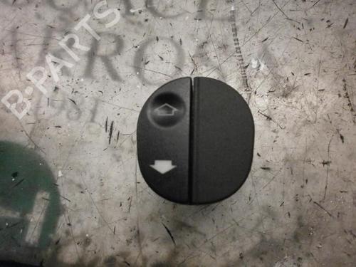 Used Right front window switch FORD FIESTA V (JH_, JD_) 1.6 TDCi (90 hp) 3737258