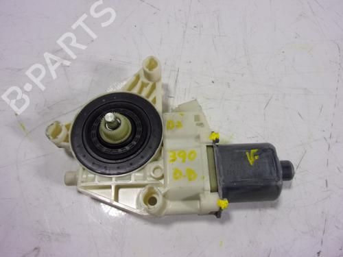 Used Right front window motor MERCEDES-BENZ C-CLASS (W204) C 220 CDI (204.002) (170 hp) 10135162