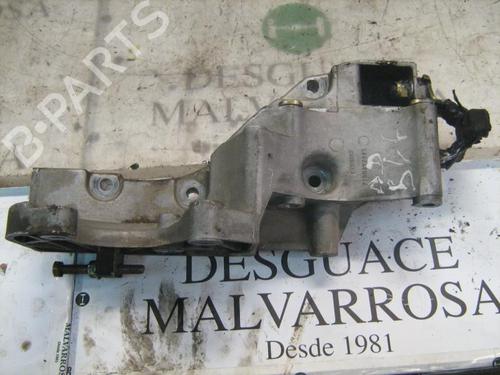 Used Engine mount Engine mount RENAULT MEGANE I (BA0/1_) 1.4 e (BA0E, BA0V) (75 hp) 9086616 9086616