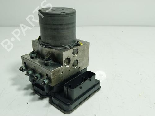 Used ABS pump ABS pump BMW X6 (F16, F86) xDrive 30 d (258 hp) 33413182 33413182