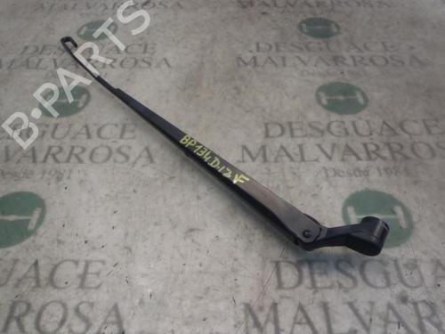 Vindrute viskerarm TOYOTA YARIS (_P1_) [1999-2005]  3798013