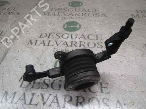 Used Clutch slave cylinder MERCEDES-BENZ SPRINTER 3-t Van (B903) [1995-2012]  14275835