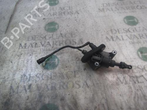 Used Clutch slave cylinder FORD FIESTA VI (CB1, CCN) 1.6 TDCi (95 hp) 14275920