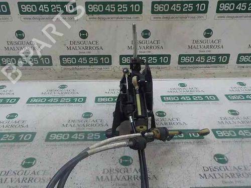 Used Gear lever Gear lever FORD FOCUS III 1.6 TDCi (115 hp) 7412082 7412082