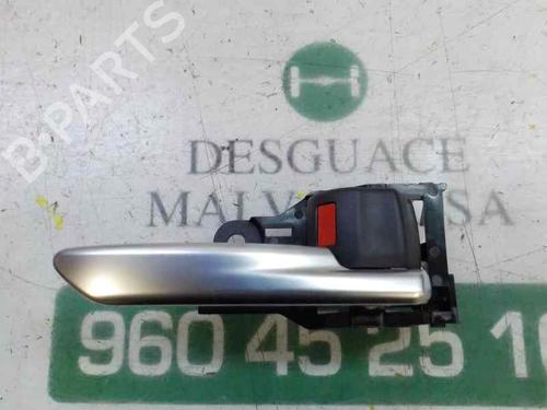 front-right-interior-door-handle-toyota-corolla-estate-_e21_-2019-9104788 main image