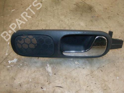 Used Front right interior door handle Front right interior door handle 3749512 3749512