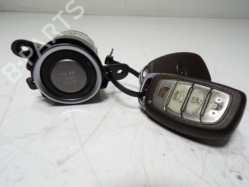 Used Ignition barrel HYUNDAI i40 I (VF) 1.7 CRDi (116 hp) 13055447