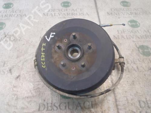 Used Left rear steering knuckle LAND ROVER FREELANDER I (L314) 2.0 DI 4x4 (98 hp) 3811651