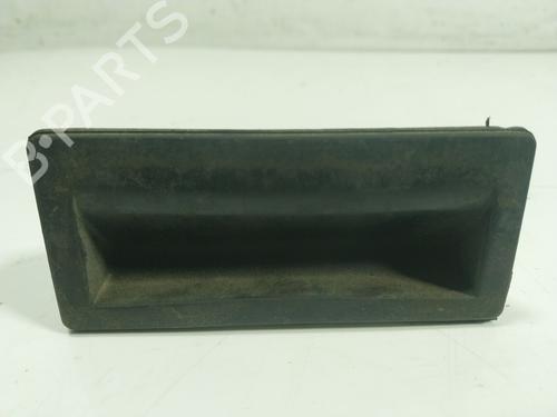 Used Tailgate handle AUDI Q3 (8UB, 8UG) 2.0 TDI (150 hp) 16532927