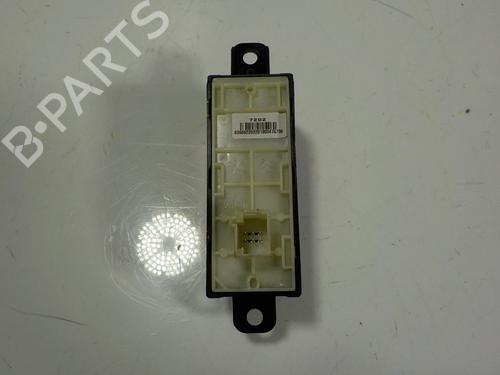 Switch PEUGEOT 2008 I (CU_)  | BP13113271I30 
