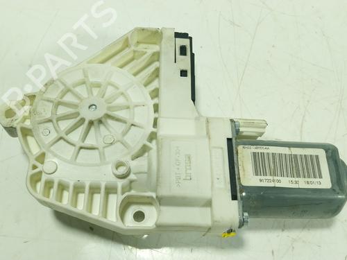 Left rear window motor LAND ROVER DISCOVERY IV (L319) 3.0 TD 4x4 | BP27603752E23