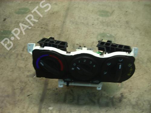 AC-Styringsenhed/Manøvreenhed HYUNDAI GETZ (TB) 1.5 CRDi (82 hp) 3754350
